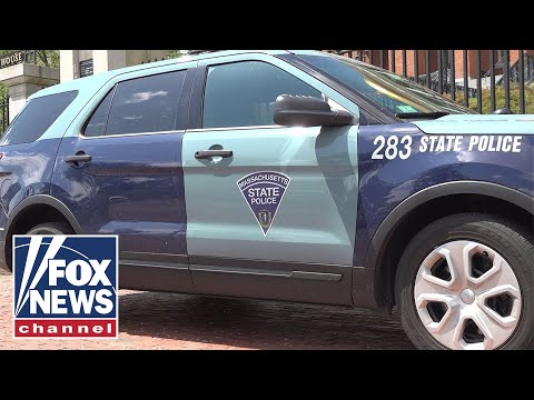 Police Officers Set To Resign In Droves Over Vaccine Mandate