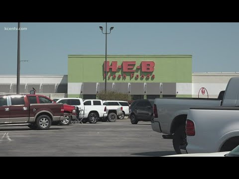 2 People steal $2,000 of meat  from H-E-B in broad daylight in front of  employee